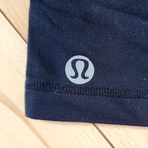 Lululemon Reversible Bootcut Pants Size 6 - Picture 3 of 3